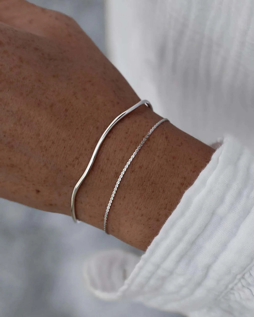 Nyitott Hullám Karkötő