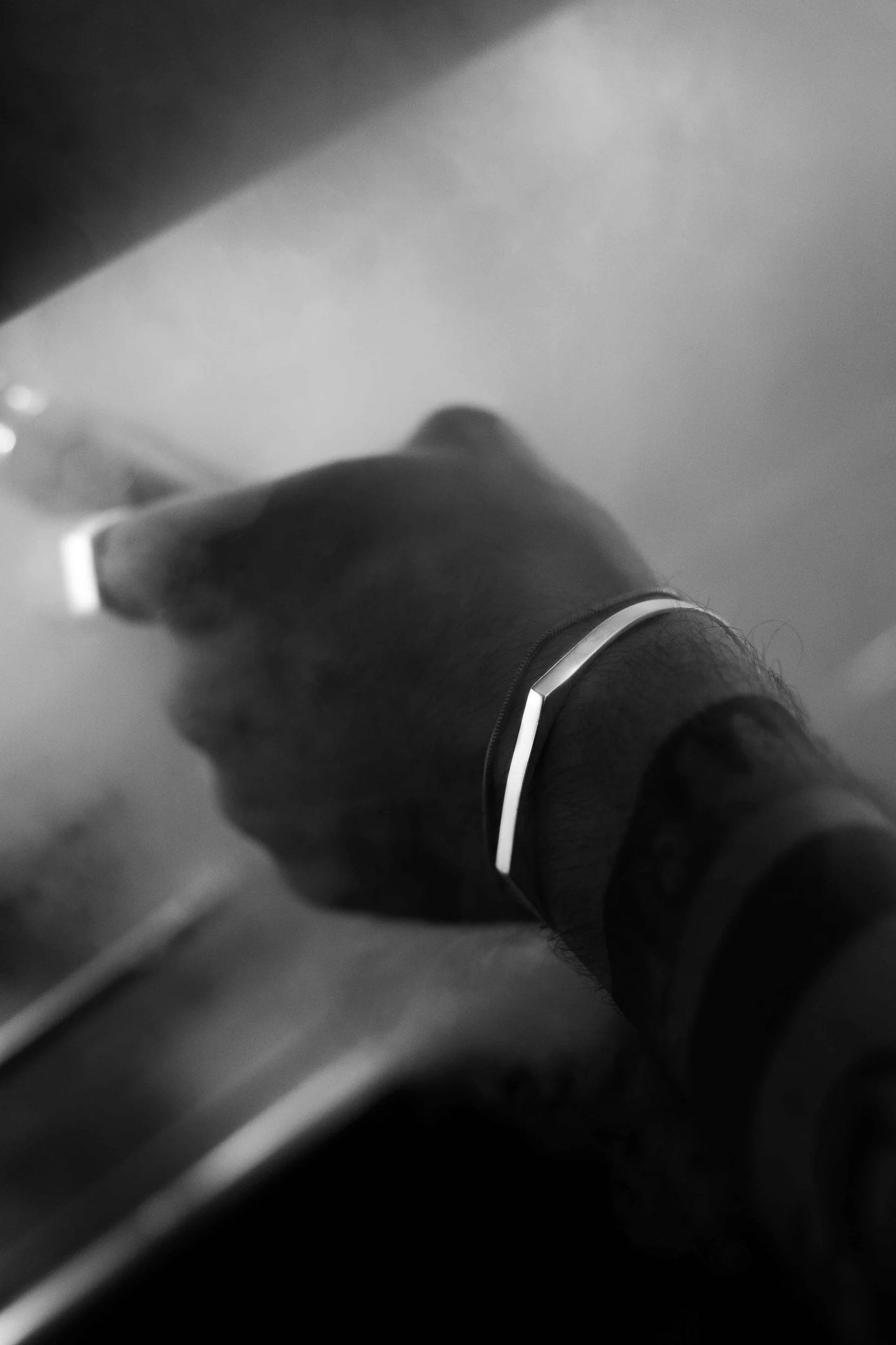 Nyitott Exkluzív Karkötő