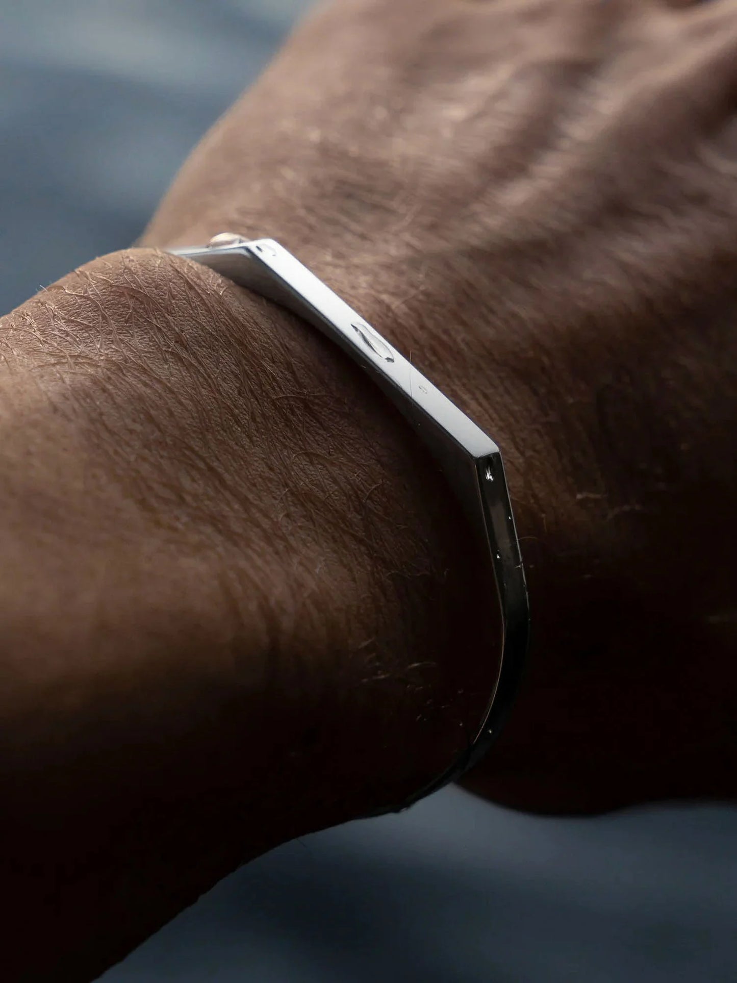 Nyitott Exkluzív Karkötő